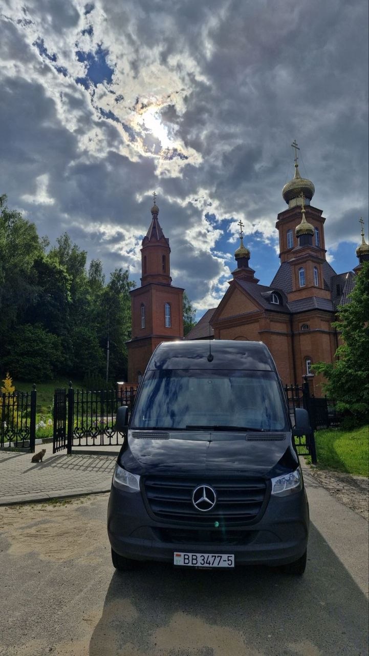 Mercedes 907 снаружи